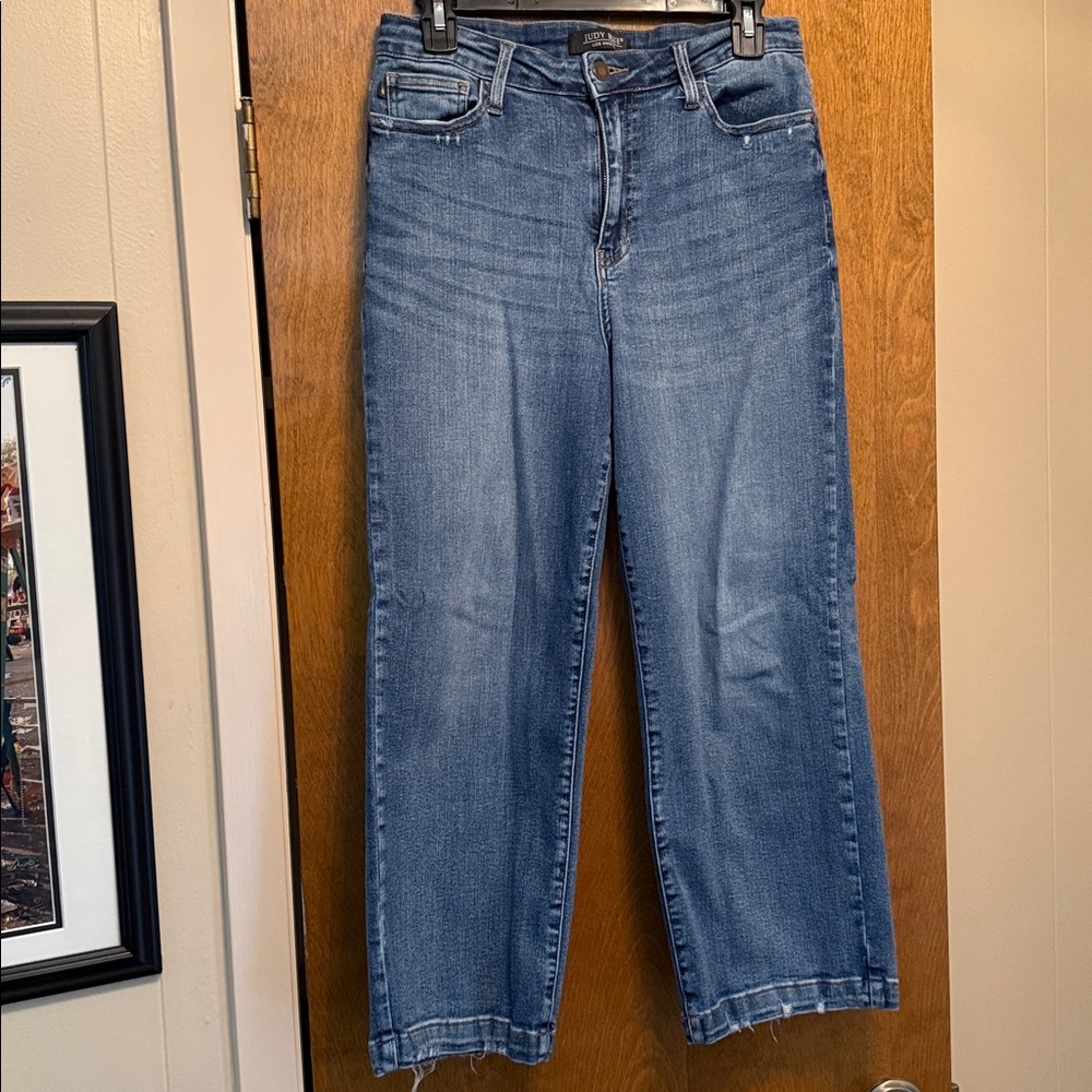 Judy Blue Look at Me Now High Rise Vintage Wash Crop Wide Leg Jeans